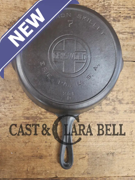Very early 1920’s Griswold #7 Skillet with Heat Ring and Large Block Logo Skillet