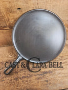 VERY handy GORGEOUS griddle! 1930’s Griswold No. 9 Handled Griddle with Small Block Logo 609. Makes Great grilled