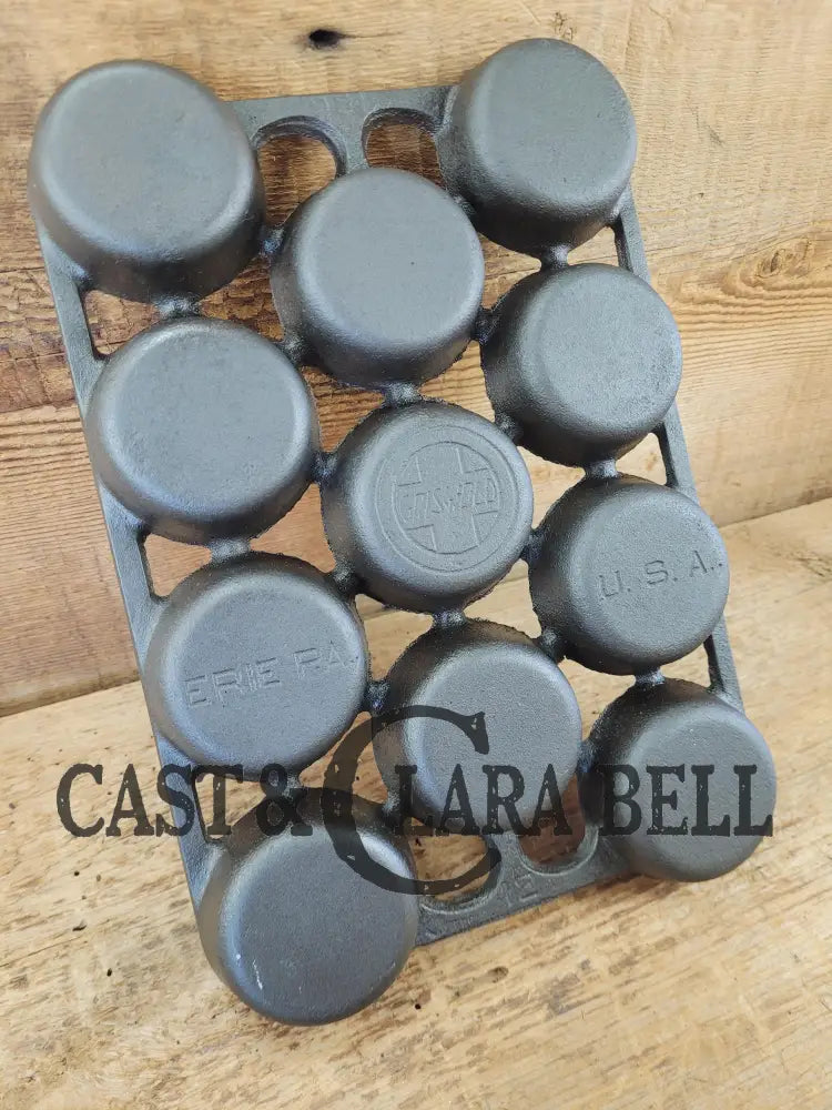 VERY hard to find! 1920’s Variation #7 (Rarity 8) Fully Marked Griswold No. 12 Gem Pan. Collector’s Piece!