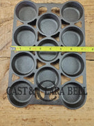 VERY hard to find! 1920’s Variation #7 (Rarity 8) Fully Marked Griswold No. 12 Gem Pan. Collector’s Piece!