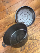 Very hard to find and HUGE! #10 Griswold made ’Puritan’ brand Dutch Oven. So unique and almost mint! Dutch Ovens