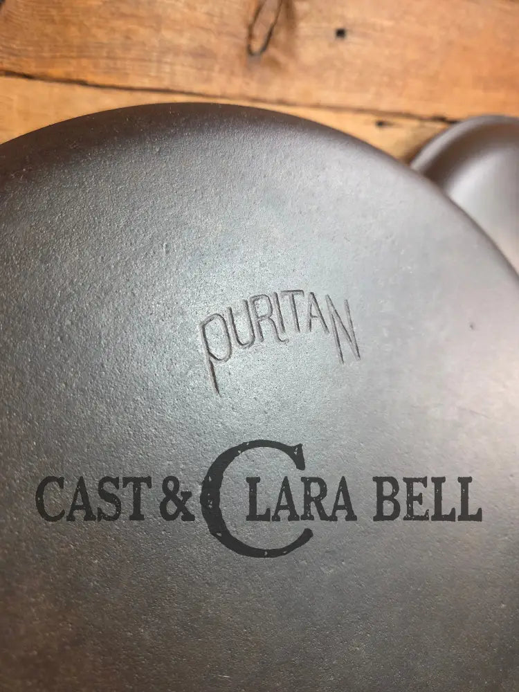 Very hard to find and HUGE! #10 Griswold made ’Puritan’ brand Dutch Oven. So unique and almost mint! Dutch Ovens