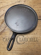 Very Hard to Find. Early 1900’s Wagner ’Arc’ Straight Logo #7 Griddle Skillet. Over 120 years old and in almost perfect