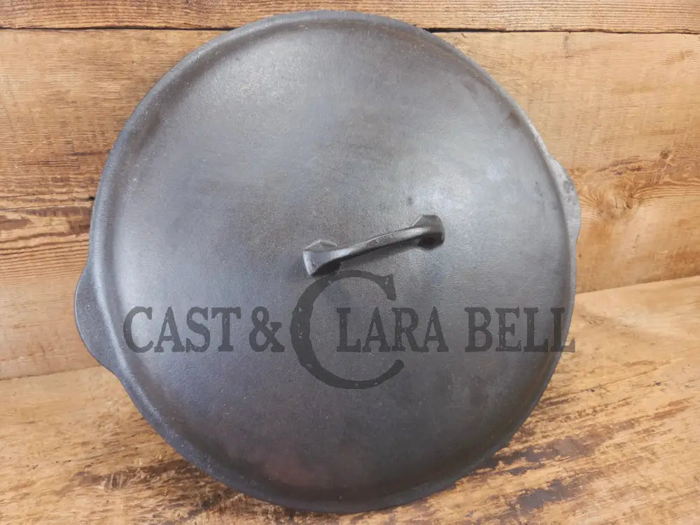 Very Hard to Find Griswold No. 12 Cast Iron Low Dome Skillet Lid with Large Block Logo #472 - Skillet