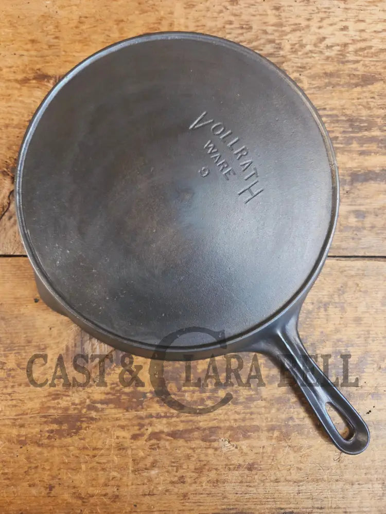 Very nice Vollrath Fully Marked #9 Skillet (c. 1920’s) Fully restored and ready to use! - Skillet