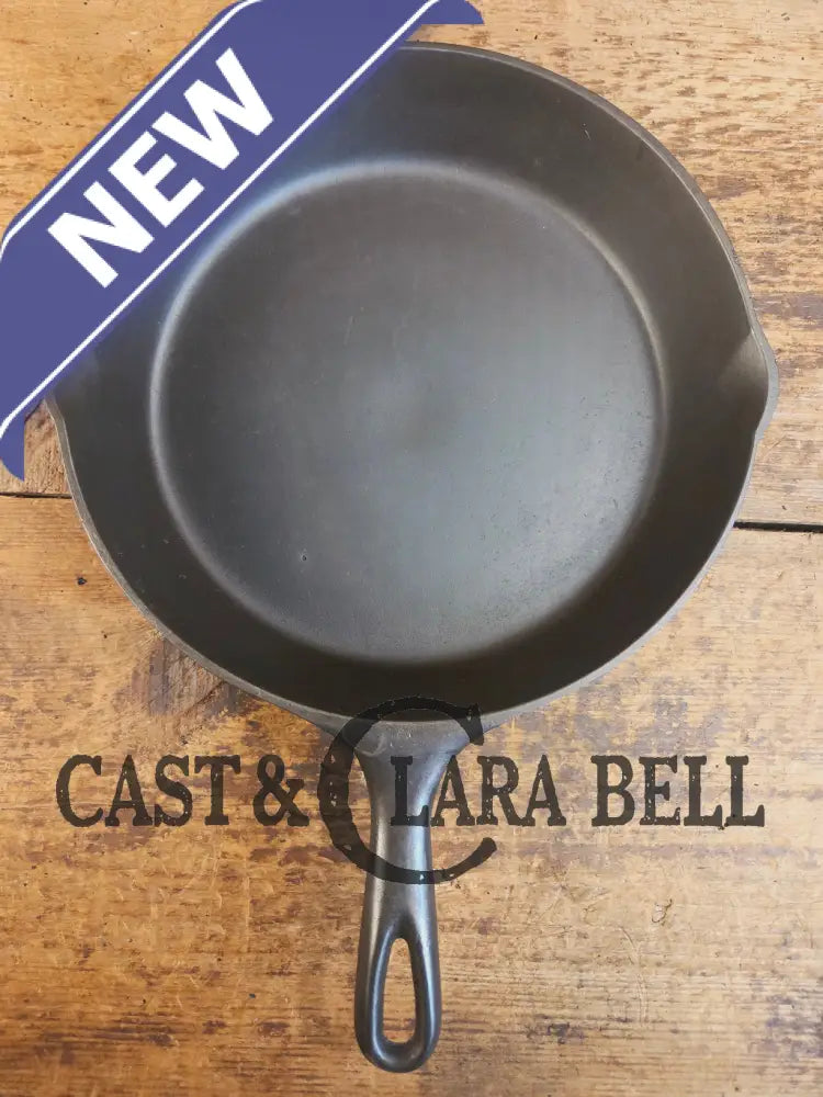 Very nice Vollrath Fully Marked #9 Skillet (c. 1920’s) Fully restored and ready to use! - Skillet