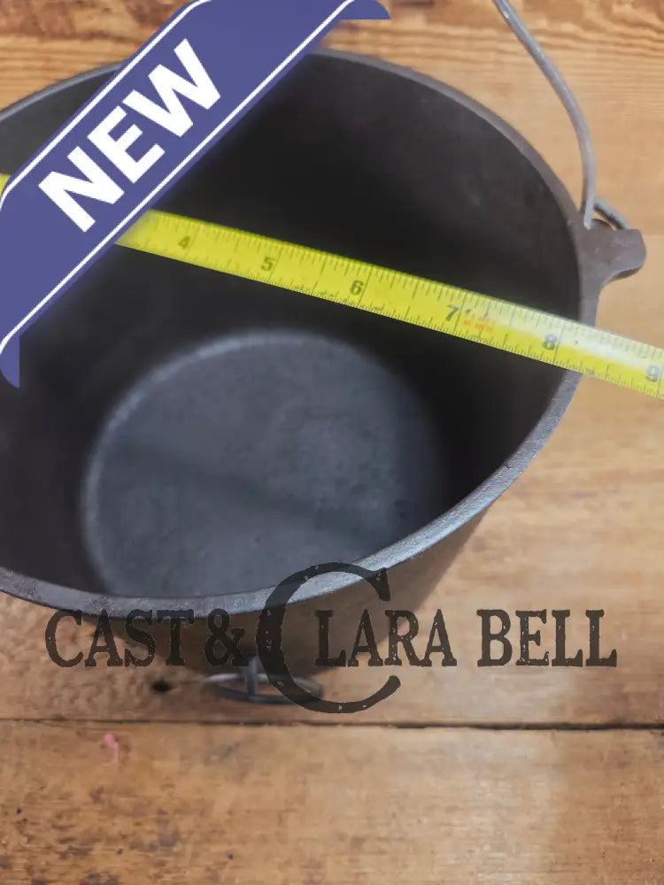 Very Rare! 1890’s Era #6 Griswold Erie flat bottom kettle #809. Collectors’ piece but ALSO a PERFECT daily user for