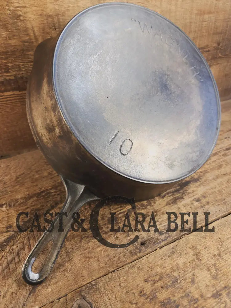 Very Rare 1890’s first series Wagner DEEP #10 Skillet. Nickel plated patina outside and black iron inside. What a