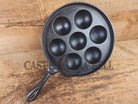 Very unique Wagner unmarked Aebleskiver with detachable handle - Skillet