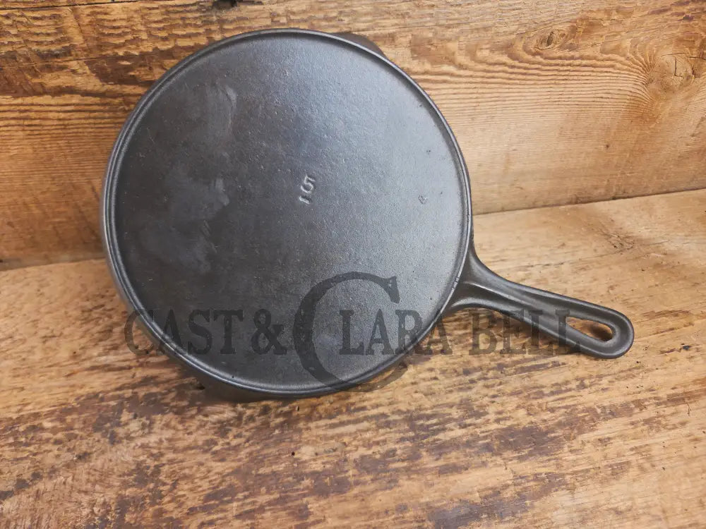 Vollrath Unmarked #5 Skillet. Circa 1950’s piece Skillet