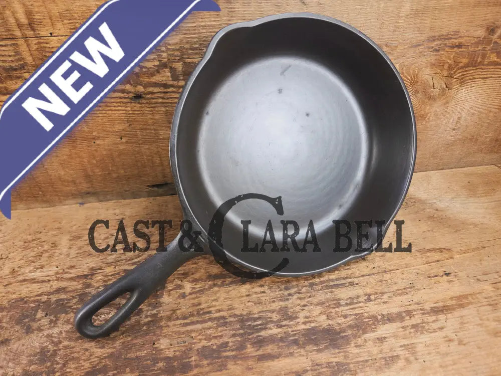 Vollrath Unmarked #5 Skillet. Circa 1950’s piece Skillet