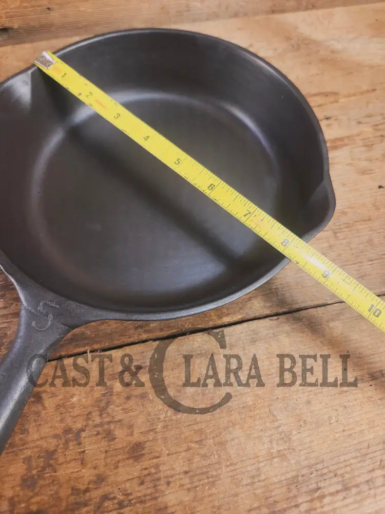 Vollrath Unmarked #5 Skillet. Circa 1950’s piece Skillet