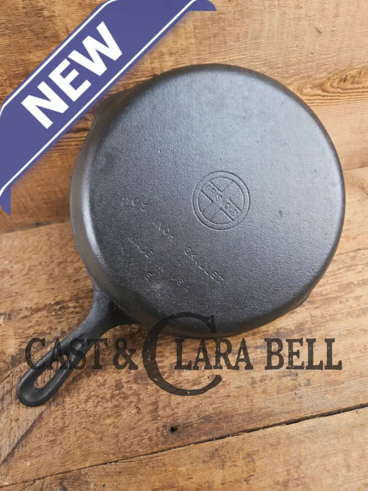 Wagner made Griswold #8 Skillet with Smooth Bottom 10 1/2 inch skillet Made in USA, Skillet