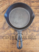 Wagner Sidney -O- #3 Skillet with ’Pie’ Logo and Smooth Bottom 1053 F - Skillet