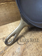 1920’s Wagner Sidney O #9 ’Arc Straight’ Skillet Heat Ring. Beautiful design superior performance. Nickel exterior