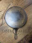 1920’s Wagner Sidney O #9 ’Arc Straight’ Skillet Heat Ring. Beautiful design superior performance. Nickel exterior