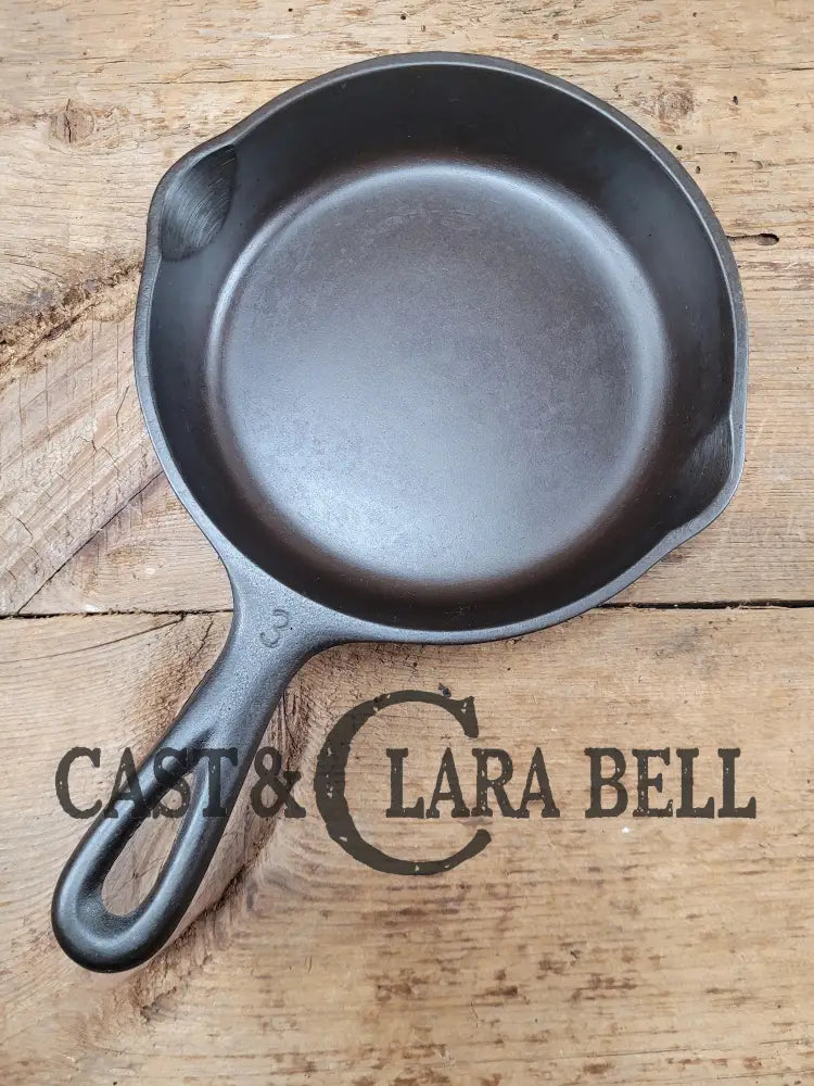 Wagner Ware #3 Cast Iron Egg Skillet With Stylized Logo And Smooth Bottom 1053 B