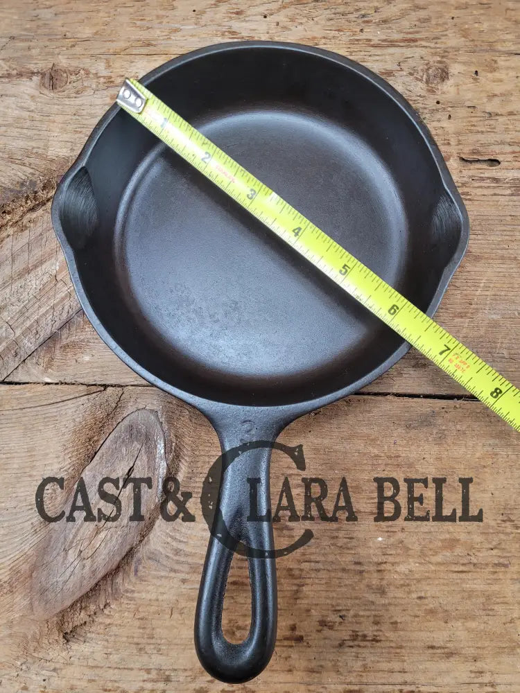 Wagner Ware #3 Cast Iron Egg Skillet With Stylized Logo And Smooth Bottom 1053 B