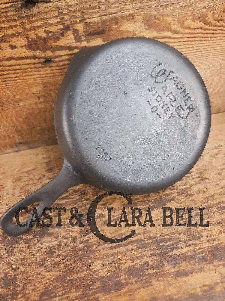 Wagner Ware #3 Cast Iron Egg Skillet with Stylized Logo and Smooth Bottom 1053 C Skillet