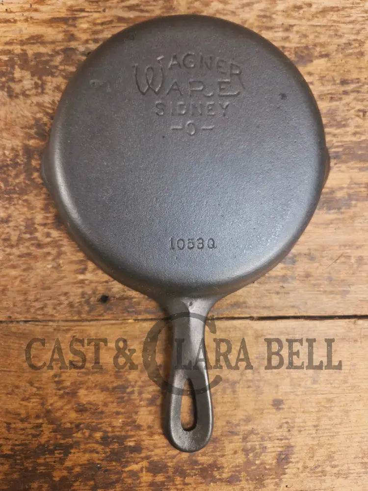 Wagner Ware #3 Cast Iron Egg Skillet with Stylized Logo and Smooth Bottom 1053 Q Skillet