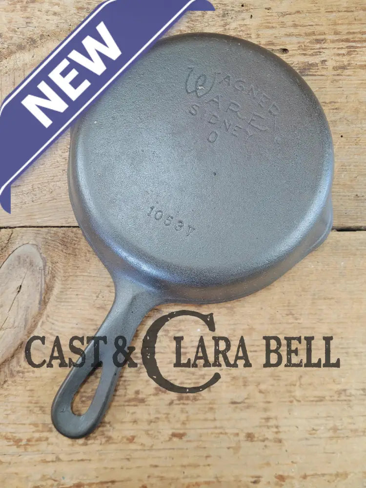 Wagner Ware #3 Cast Iron Egg Skillet with Stylized Logo and Smooth Bottom 1053 V