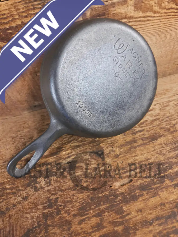 Wagner Ware #3 Cast Iron Egg Skillet with Stylized Logo and Smooth Bottom 1053 W SC24 - Skillet