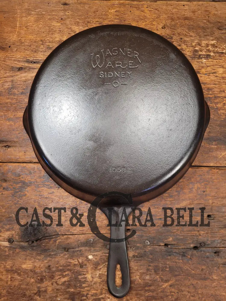 Wagner Ware #8 Cast Iron Skillet With Stylized Logo And Smooth Bottom 1058