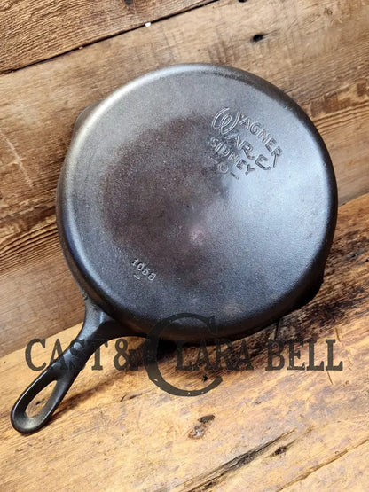 Wagner Ware #8 Cast Iron Skillet With Stylized Logo And Smooth Bottom 1058 Underscore Makers Mark!