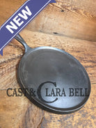 Wapak #8 Cast Iron Round Griddle Z Logo. Perfect for grilled cheese and omelets Griddle