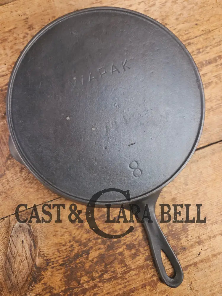 Wapak #8 straight logo with ’Ghost Mark Erie’ 704 Cast Iron Skillet Fully restored and seasoned ready to use! Skillet