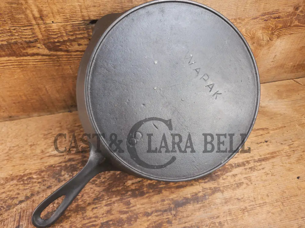 Wapak #8 straight logo with ’Ghost Mark Erie’ 704 Cast Iron Skillet Fully restored and seasoned ready to use! Skillet