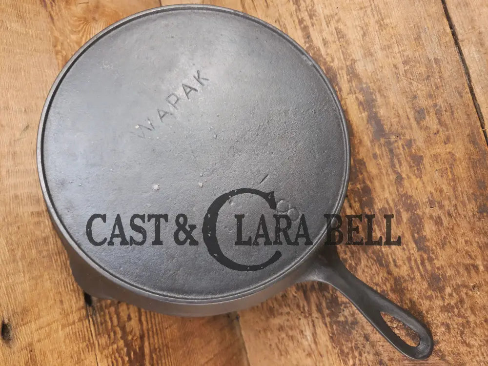Wapak #8 straight logo with ’Ghost Mark Erie’ 704 Cast Iron Skillet Fully restored and seasoned ready to use! Skillet