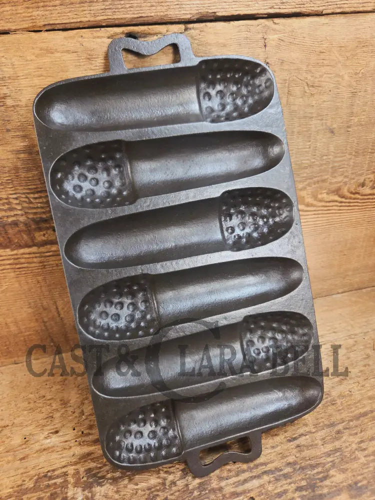 What? Why? How? THE unique not often found Lodge ’California Acorn’ Pan. Collector’s Must Have make controversial