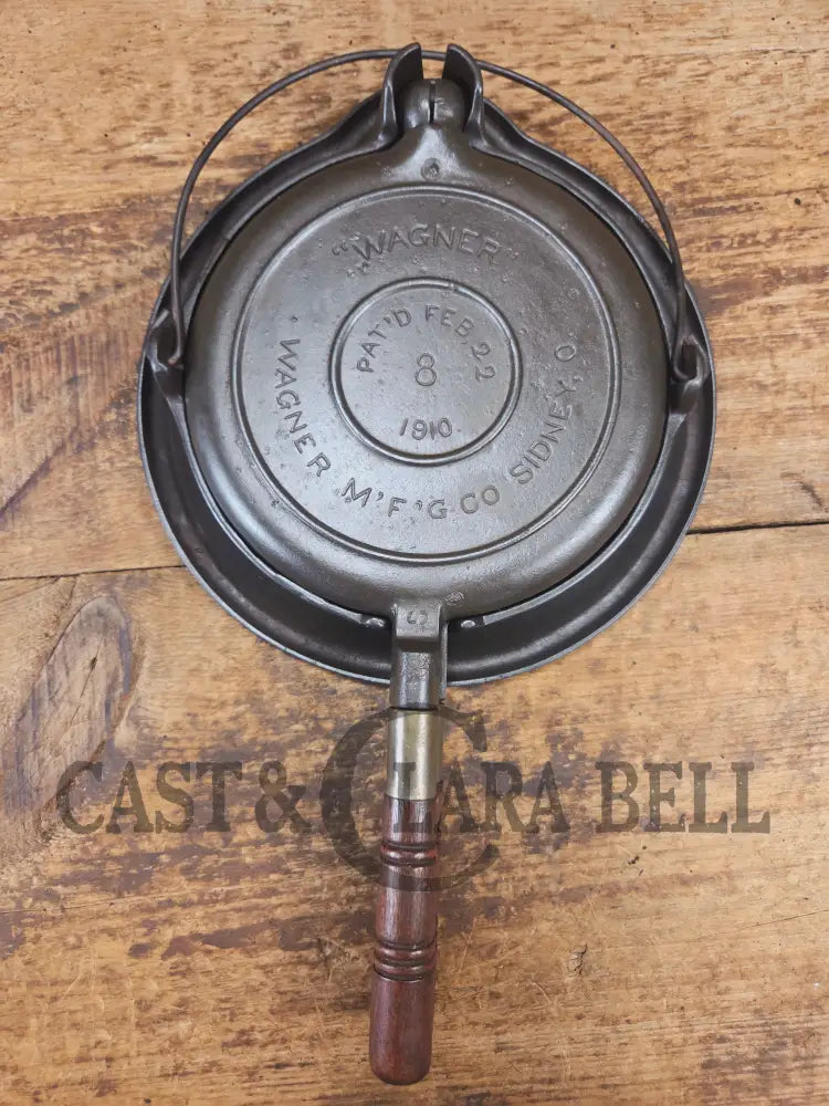Whoa!! 1910’s Early Wagner Mfg Co. Sidney O #8 Waffle Iron with Short Base - Waffle Iron