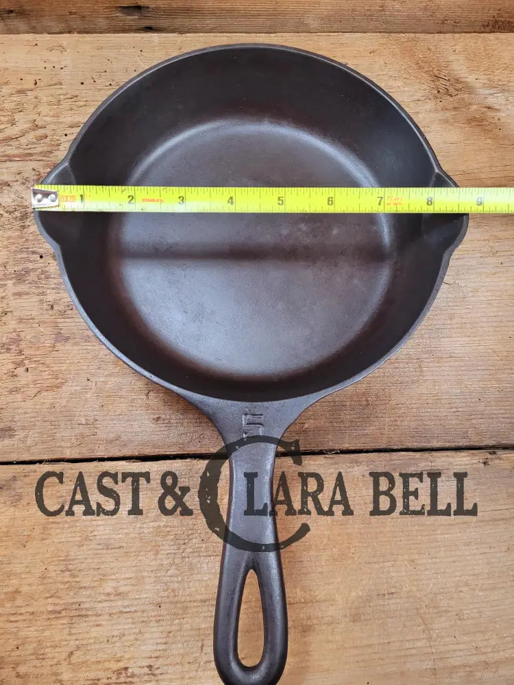 Whoa Very Hard To Find! 1920’S Griswold #5 Cast Iron Skillet With Large Block Logo Heat Ring Full