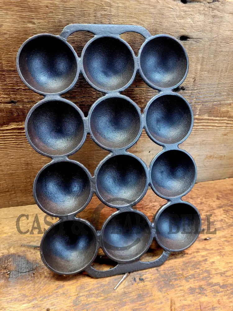 Wonderful Gift Idea Or Treat For Yourself! 1920’S Unmarked Griswold 12 Cup Brownie Pan P/N 947.
