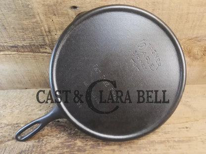 Wonderful utility griddle! Wagner Ware Fat Free Fryer skillet griddle with rim drain 1102 E. Perfect for pancakes or