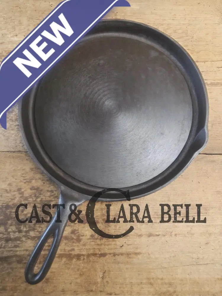 Wonderful utility griddle! Wagner Ware Fat Free Fryer skillet griddle with rim drain 1102 E. Perfect for pancakes or