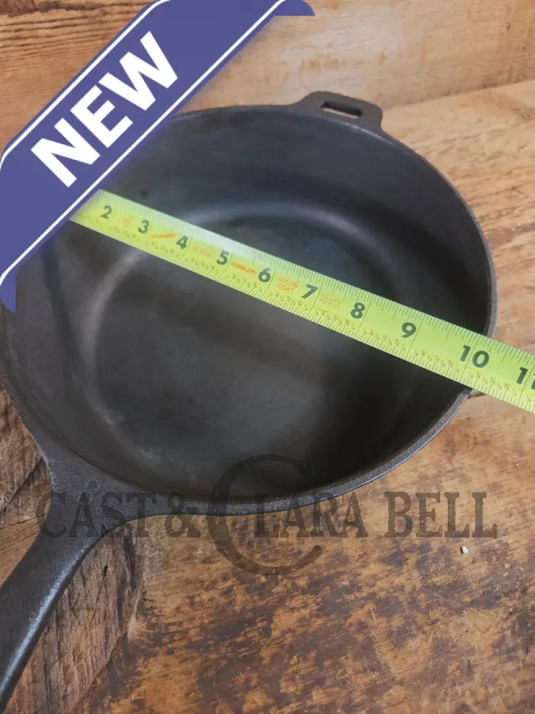 Workhorse Fryer! 1940’s Wagner #8 Cast Iron DEEP Skillet 10 1/2 inch Skillet with helper tab. Chicken Fryer SC24