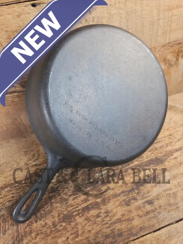 Workhorse Fryer! 1940’s Wagner #8 Cast Iron DEEP Skillet 10 1/2 inch Skillet with helper tab. Chicken Fryer SC24