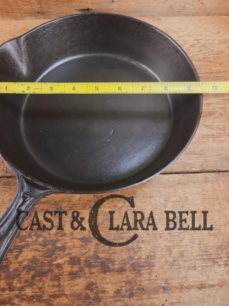 WOW. 1870’s Era Standard Manufacturing & Co #7 Cast Iron Skillet. This one is almost perfect for being 150 years old!