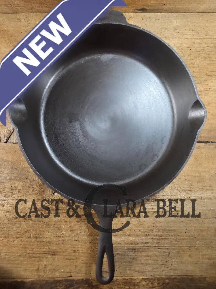 Wow. 1910-20’s era Lodge #12 Cast Iron Skillet with Single Notch Heat Ring. HUGE and perfect for large batch cooking