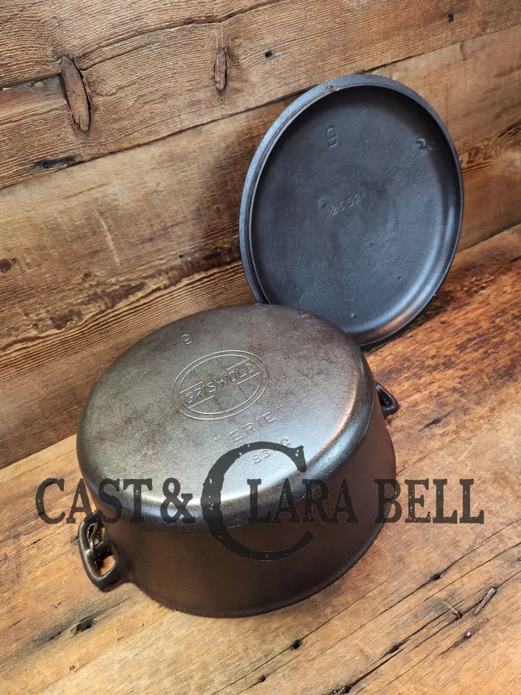 Wow! 1910’S Griswold Slant Logo ’Erie’ No. 9 Cast Iron Dutch Oven With Very Early 2552 Low