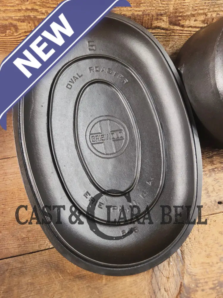 WOW WOW!!! 1920’s Griswold #5 Large Block Logo Oval Roaster. P/N 645 Bottom 645 Lid. Beautiful! Dutch Ovens Trivets &