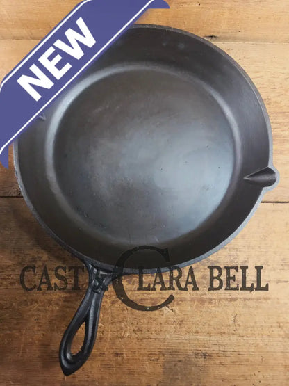 WOW! Antique elegant gate-marked BIG #12 deep skillet. This is GORGEOUS. Est 1880’s Era. Semi fancy handle possible