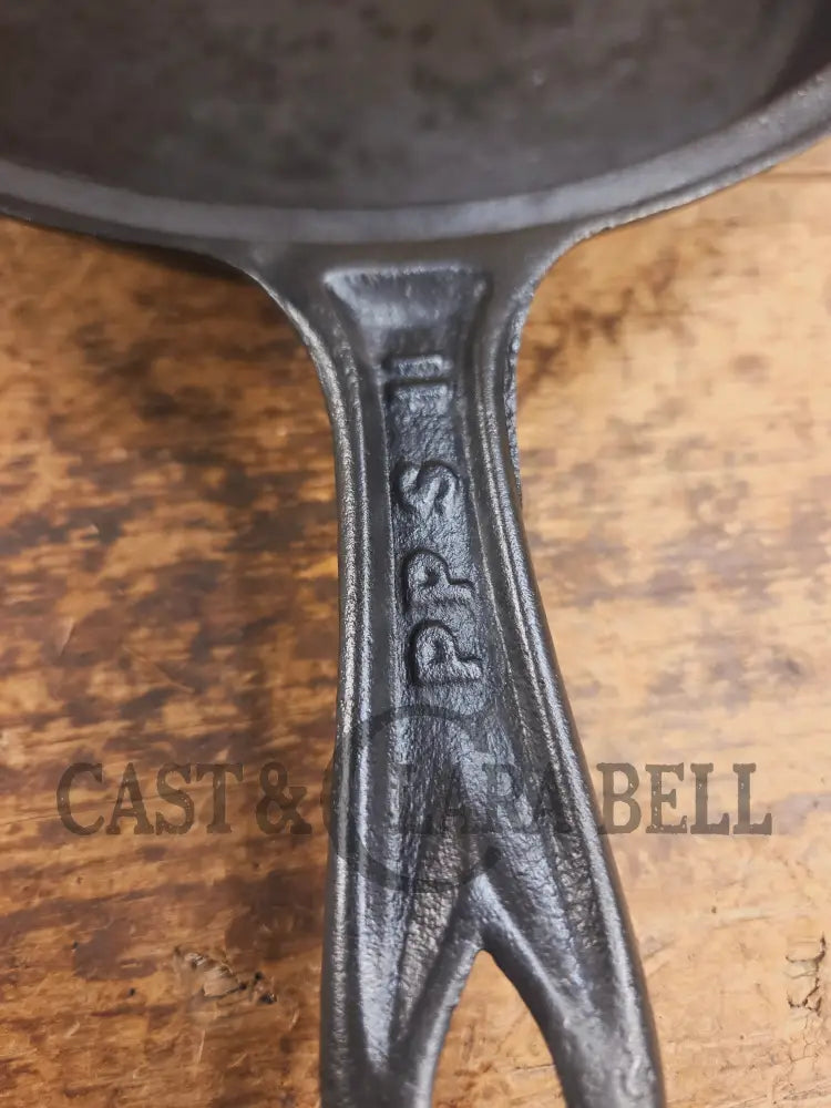 WOW! Authentic Philo Penfield Stewart Mid 1800’s elegant HUGE raised P.P.S. #11 skillet. This is a tough one to find!