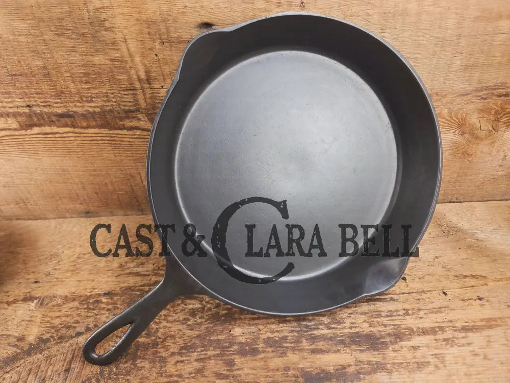 WOW! Backwards ’N’ Early 1900’s Wapak made Oneta #9 Cast Iron Skillet! Skillet