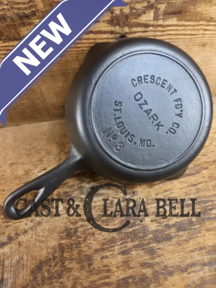 Wow Beautiful #3 Ozark (St. Louis MO) cast iron skillet. Beautiful! Skillet