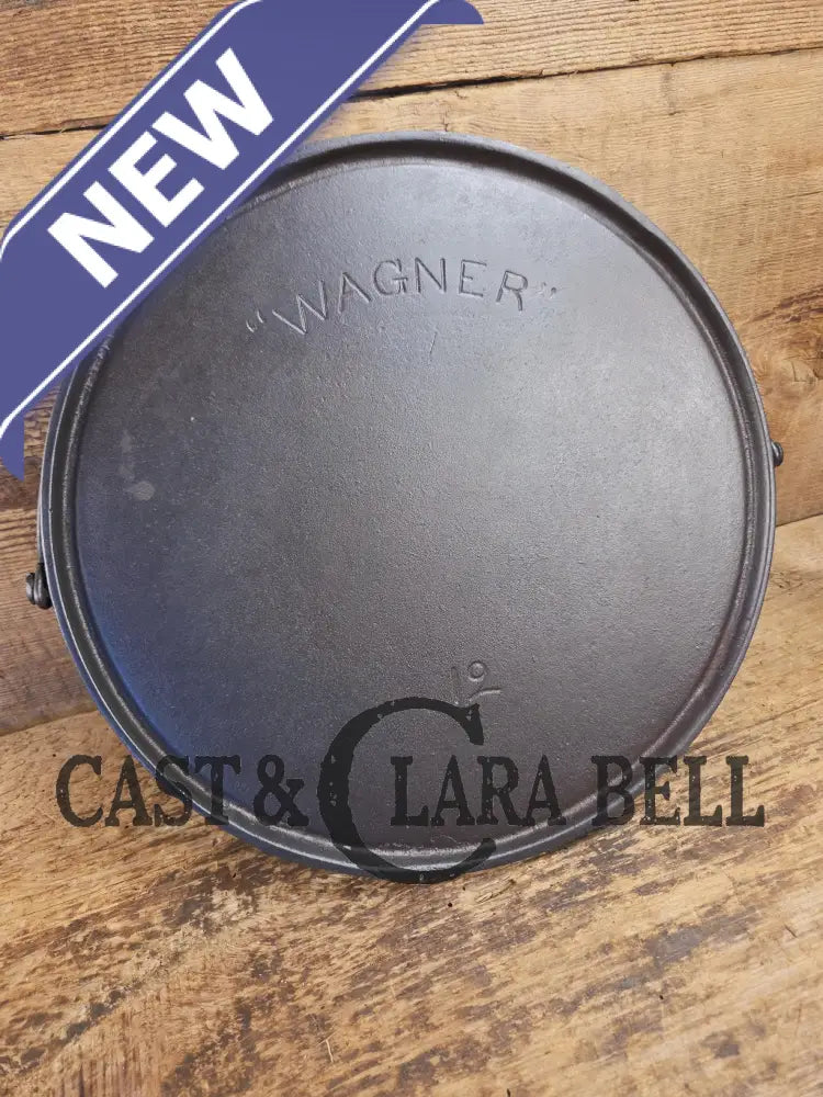 WOW! Beautiful hard to find FIRST series Wagner Block logo #12 Round Griddle with Bail. Great for pizzas pancakes or