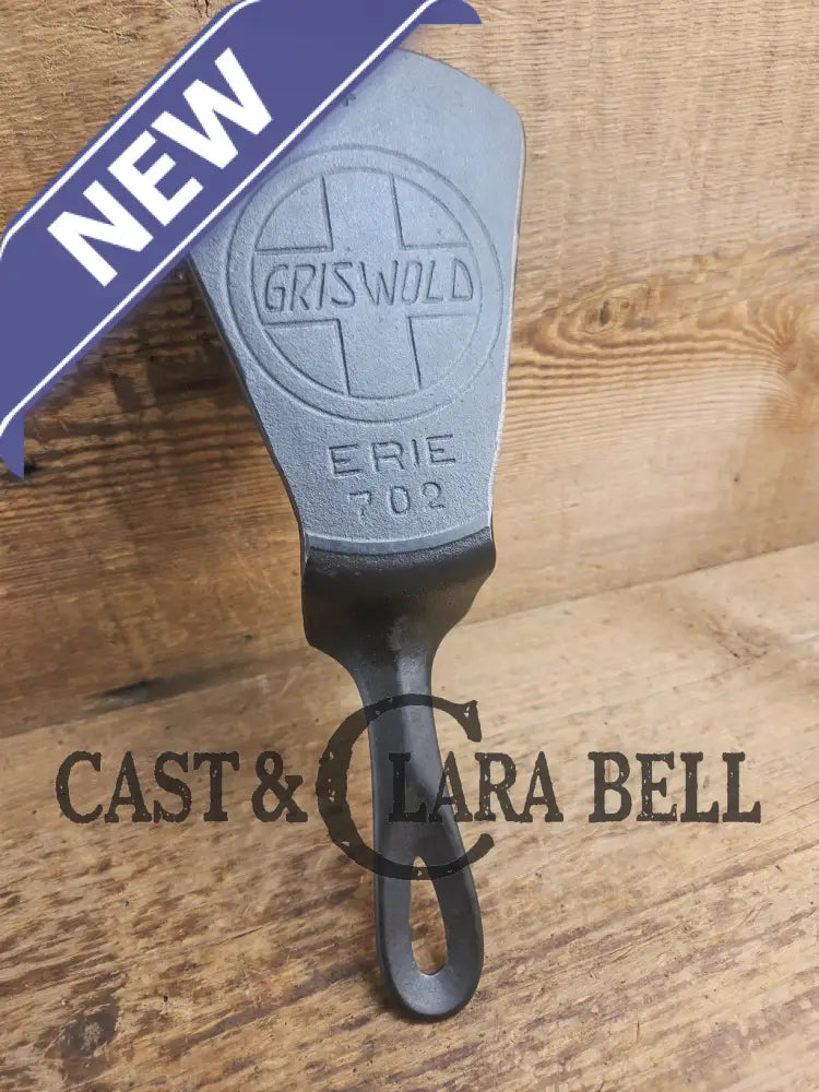 WOW! Custom made one of a kind 1920’s #4 Griswold Slant Logo with ERIE pattern! A HARD to find skillet rescued as a